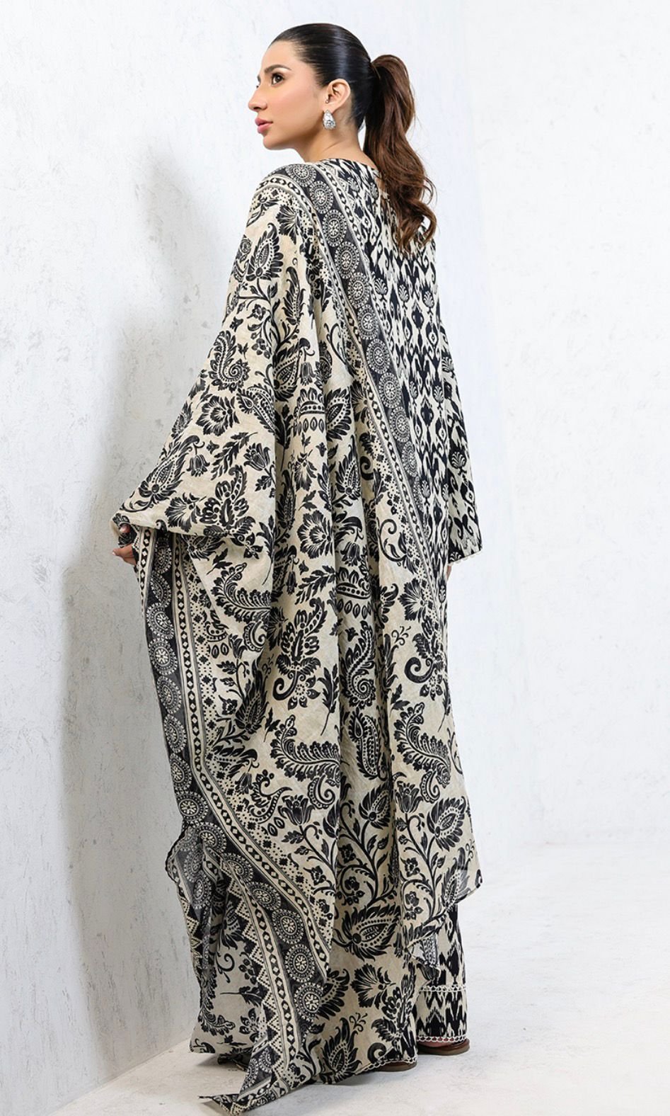 Cambric & Lawn 3-Piece Set - Image 2